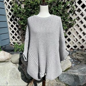 NWOT Victoria’s Secret 2015 Vintage Oversized Chunky Cable Knit Batwing Sweater
